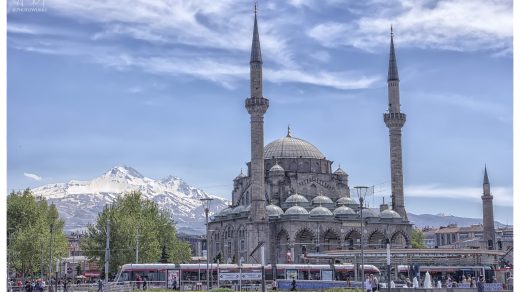 Erciyes Dağı ve Kayseri fotoğrafı
